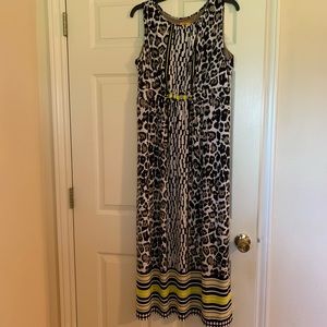 Maxi dress, animal print, petite large